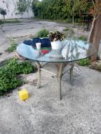 Rotan tafel met glazen blad, Tuin en Terras, Ophalen, Gebruikt