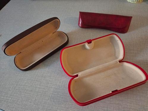 3 x brillendoos/etui., Handtassen en Accessoires, Zonnebrillen en Brillen | Dames, Zo goed als nieuw, Rood, Ophalen of Verzenden