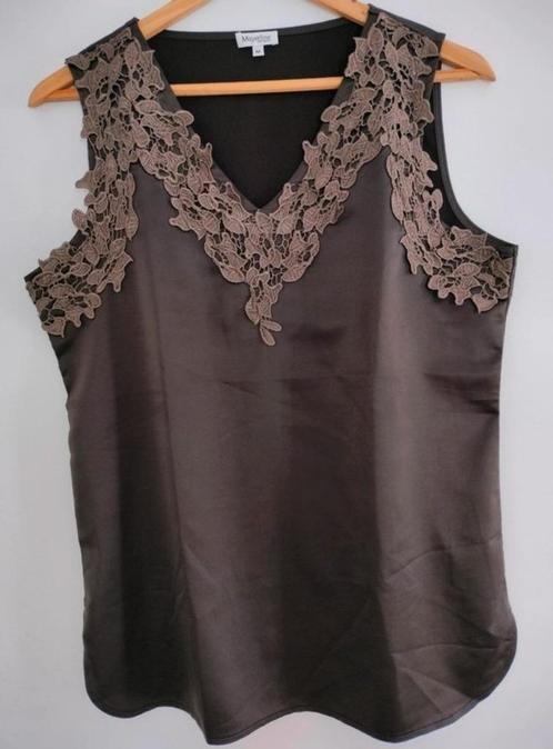 Prachtige zijde-achtige top met broderie. Mayerline Medium., Kleding | Dames, Topjes, Zo goed als nieuw, Maat 38/40 (M), Bruin