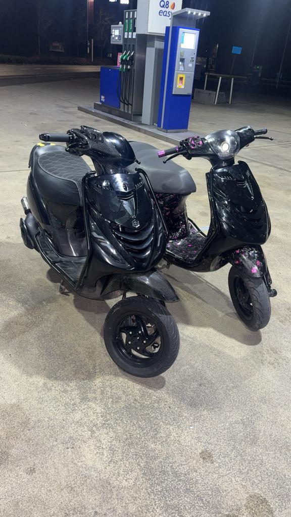 zip 2 takt b klasse, Fietsen en Brommers, Scooters | Piaggio, Zo goed als nieuw, Zip, Klasse B (45 km/u), Tweetakt, Ophalen of Verzenden