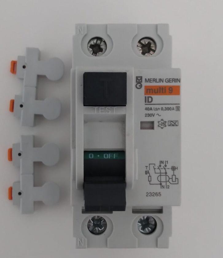 Verliesstroomschakelaars Vynckier, Gardy, Siemens, GE, Hager, Doe-het-zelf en Bouw, Elektriciteit en Kabels, Zo goed als nieuw