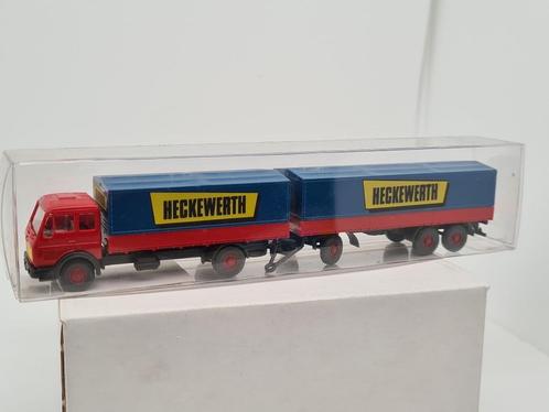 Mercedes truck huif combi Spedition Heckewerth - Wiking 1/87, Hobby en Vrije tijd, Modelauto's | 1:87, Zo goed als nieuw, Bus of Vrachtwagen