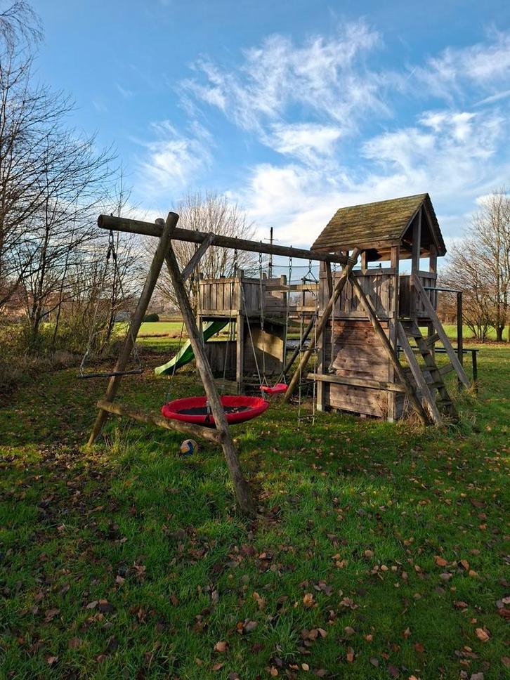 Trampoline Decathlon en speeltoren, Kinderen en Baby's, Speelgoed | Buiten | Trampolines, Gebruikt, Ophalen