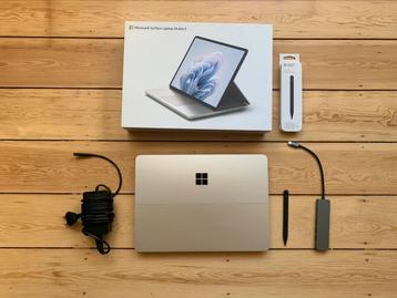 Microsoft Surface Laptop Studio 2 + accessoires, 14 pouces, Avec carte vidéo, Gaming, SSD