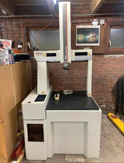 Mooie Mitutoyo CNC 3D coördinaten meetmachine., Zakelijke goederen, Machines en Bouw | Industrie en Techniek, Ophalen of Verzenden