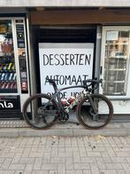 Trek Madone sl6 Gen 6, Ophalen, Gebruikt