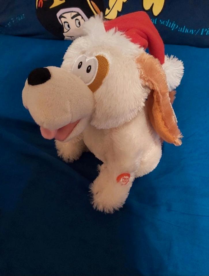 Nieuw en ongebruikt Super schattige kersthondje
Ideaal voor, Diversen, Kerst, Nieuw, Ophalen of Verzenden