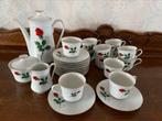 Vintage koffieservies 12 personen, Ophalen