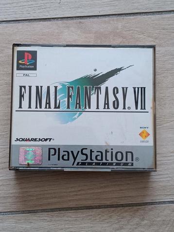 Playstation 1 final fantasy 7 en demo van final fantasy 8, Games en Spelcomputers, Games | Sony PlayStation 1, Verzenden, Gebruikt