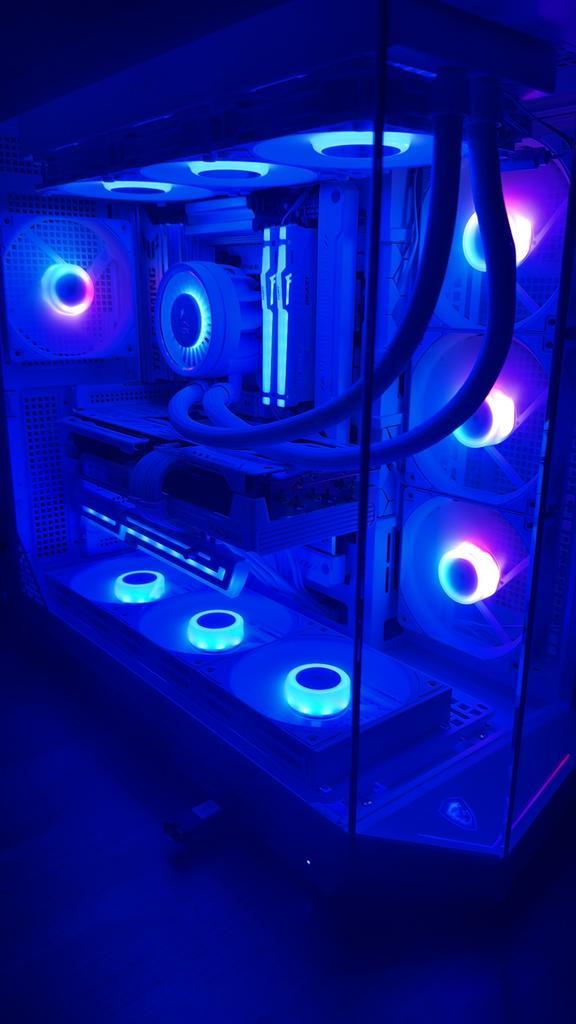 4 x Msi Case Fan, Informatique & Logiciels, Refroidisseurs d'ordinateur, Comme neuf, Enlèvement ou Envoi