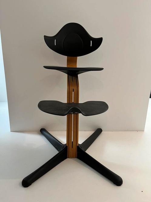 Stokke Nomi kinderstoel/meegroeistoel, Kinderen en Baby's, Kinderstoelen, Zo goed als nieuw, Meegroeistoel, Ophalen
