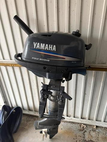 Yamaha 4 pk 4 takt buitenboort motor beschikbaar voor biedingen