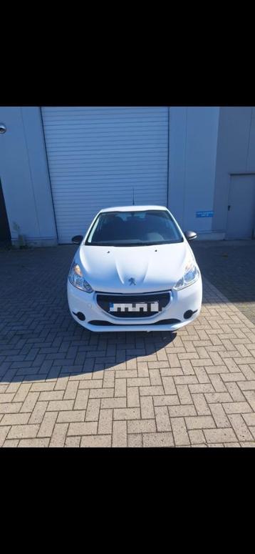 Peugeot 208 benzine gekeurd voor verkoop beschikbaar voor biedingen