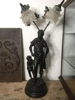 antieke tafellamp ( de smid en het kind), Antiek en Kunst, Ophalen