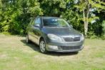 Skoda Fabia essence 1200cc 79250km climat contrlTH carpass 5, Autos, Skoda, Achat, Entreprise, Boîte manuelle, 1300 cm³