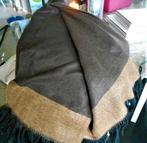 AVON : Superbe puncho pour dame, Enlèvement ou Envoi, Neuf, Pashmina