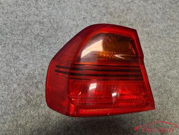 BMW E90 3-SERIE VANAF 2004 ACHTERLICHT LINKS ORIGINEEL beschikbaar voor biedingen