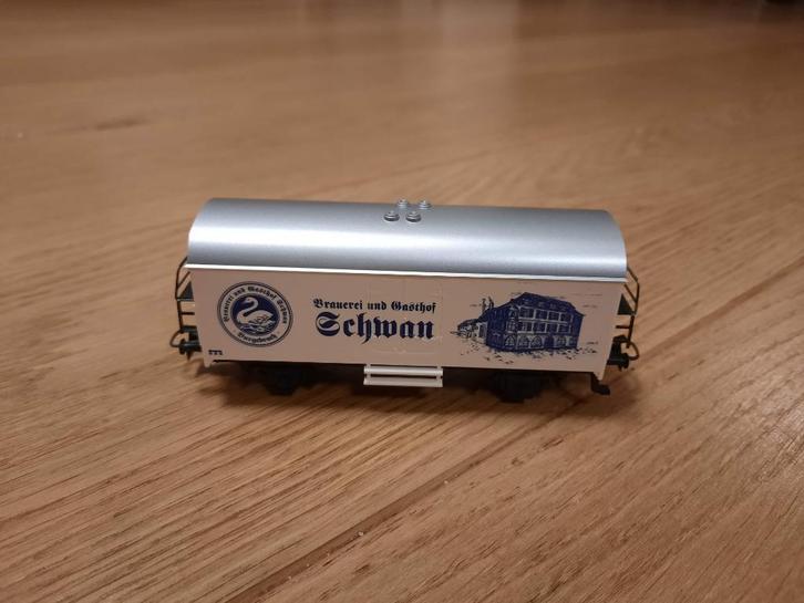 Märklin 4415 (2002126) - wagon frigorifique Brauerei Schwan, Hobby en Vrije tijd, Modeltreinen | H0, Gebruikt, Wagon, Märklin