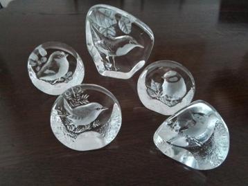 figurines ou presse-papiers oiseaux en cristal beschikbaar voor biedingen