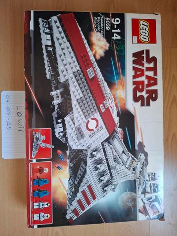 Lego star wars Venator-Class Republic Attack Cruiser 8039 beschikbaar voor biedingen