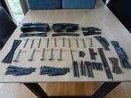 Lot sporen, wissels en bovenleidingspalen - HO, Hobby en Vrije tijd, Modeltreinen | H0, Overige merken, Gebruikt, Gelijkstroom
