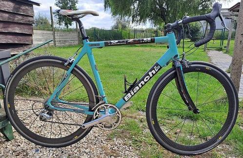 BIANCHI carbon Shimano Ultegra. Maat 56/57. Volledig in orde, Sport en Fitness, Wielrennen, Ophalen