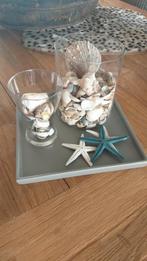 Schaal met glaswerk en decoratie, Huis en Inrichting, Ophalen, Zo goed als nieuw