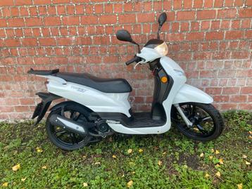 Peugeot tweet a-klasse met werk beschikbaar voor biedingen