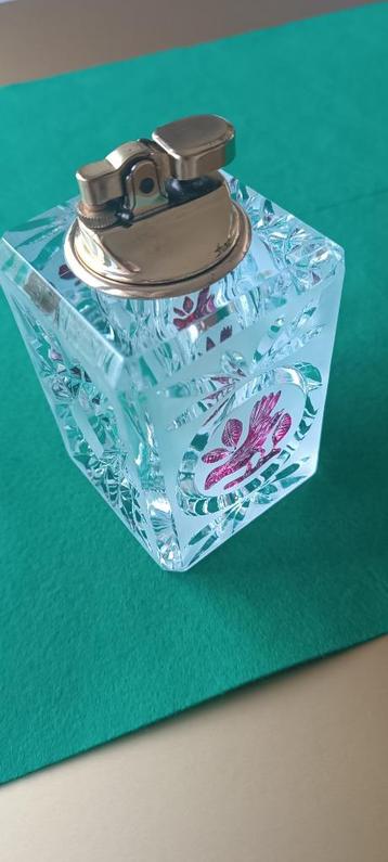  Vintage gas lighter PENGUIN in a crystal case. beschikbaar voor biedingen