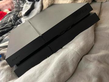 PlayStation 4, Ophalen of Verzenden, Gebruikt, Met 2 controllers, Met games