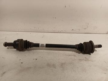 AANDRIJFAS LINKS ACHTER BMW X5 (F15) (860983802) beschikbaar voor biedingen