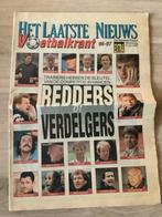 Voetbalgids Belgie seizoen 1996-1997 van HLN, Collections, Articles de Sport & Football, Comme neuf, Livre ou Revue, Enlèvement ou Envoi
