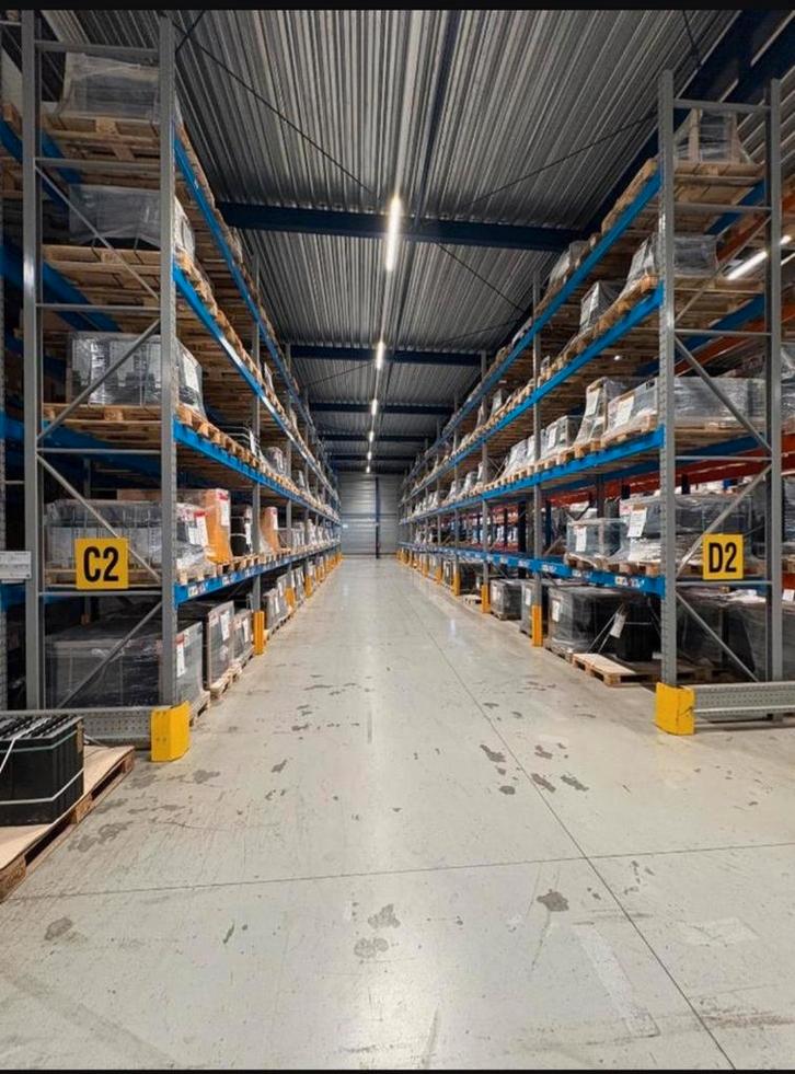 4x set 25.3m Redirack palletstelling  zwaar 5.8x2.7m 3.7T, Articles professionnels, Aménagement de Bureau & Magasin | Entrepôt, Rayonnage & Stockage