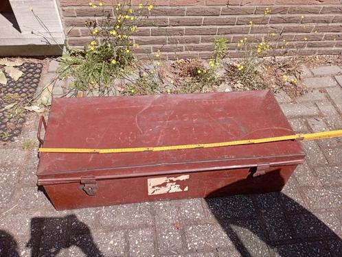 644) Metalen kist (enkel afhalen te TREMELO), Huis en Inrichting, Woonaccessoires | Kisten, Gebruikt, Minder dan 50 cm, Minder dan 50 cm