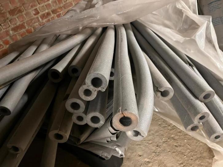 Tubolit buisisolatie – verschillende maten (+40 stuks), Doe-het-zelf en Bouw, Isolatie en Afdichting, Gebruikt, Overige materialen