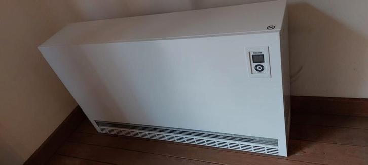 Elektrische accumulatie verwarming, Doe-het-zelf en Bouw, Verwarming en Radiatoren, Gebruikt, Radiator, 800 watt of meer, 80 cm of meer