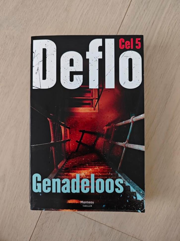 Deflo - Genadeloos, Boeken, Thrillers, Zo goed als nieuw, Ophalen