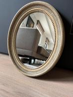 Gesneden houten spiegel