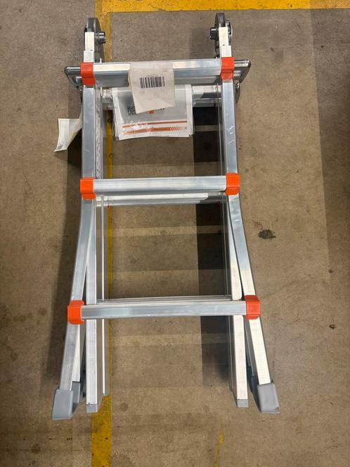Waku telescoopladder, Doe-het-zelf en Bouw, Ladders en Trappen, Nieuw, Ophalen of Verzenden