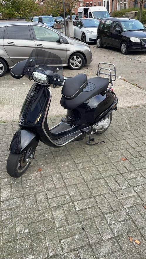 Vespa sprint iget 2023, Vélos & Vélomoteurs, Scooters | Vespa, Neuf, Autres modèles, Classe A (25 km/h), Essence, Enlèvement