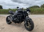 Iconische Speed Triple 1050 van 2008 met de speciale wielen., Motoren, Particulier