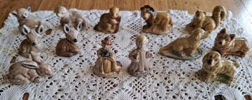 13 Vintage Wade Whimsies figuurtjes/ beeldjes beschikbaar voor biedingen
