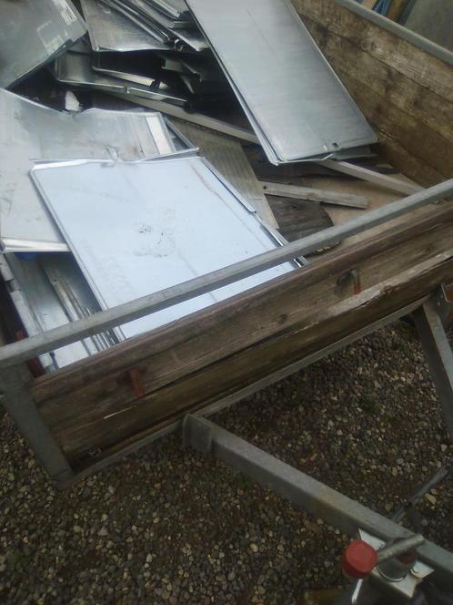 Oud yzer ophaling gratis, Doe-het-zelf en Bouw, Metalen, Gebruikt, IJzer, Ophalen