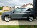 Volkswagen Tiguan LED, PDC, ACC, AppConnect, trekhaak, Navi,, Auto's, Volkswagen, Automaat, 4 cilinders, Bedrijf, 5 deurs