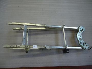 CBR600F 1999 - 2000 Honda Subframe D1-23191 beschikbaar voor biedingen