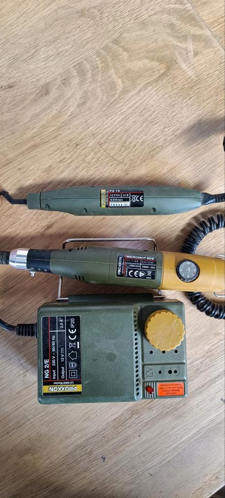 Proxxon multitool + schuurstift, Doe-het-zelf en Bouw, Gereedschap | Overige machines, Zo goed als nieuw, Ophalen of Verzenden