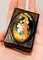 Vintage klein kistje, Russisch, Ophalen of Verzenden
