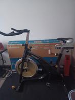 spinningfiets, Sport en Fitness, Fitnessapparatuur, Ophalen, Zo goed als nieuw, Spinningfiets