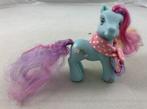 My Little Pony Winter Rainbow Dash avec écharpe 2008 MLP G3, Utilisé, Enlèvement ou Envoi