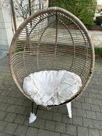 Egg Chair met poten (ook optie om te hangen), Tuin en Terras, Ophalen of Verzenden, Zo goed als nieuw